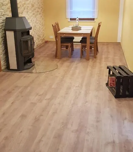 Zum Alten Faehrmann Apartman