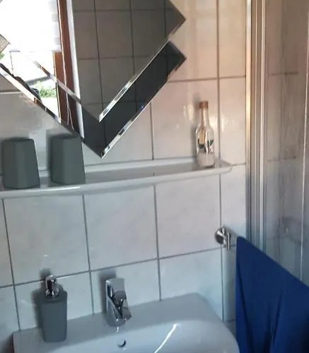 Zum Alten Faehrmann Apartman Naumburg